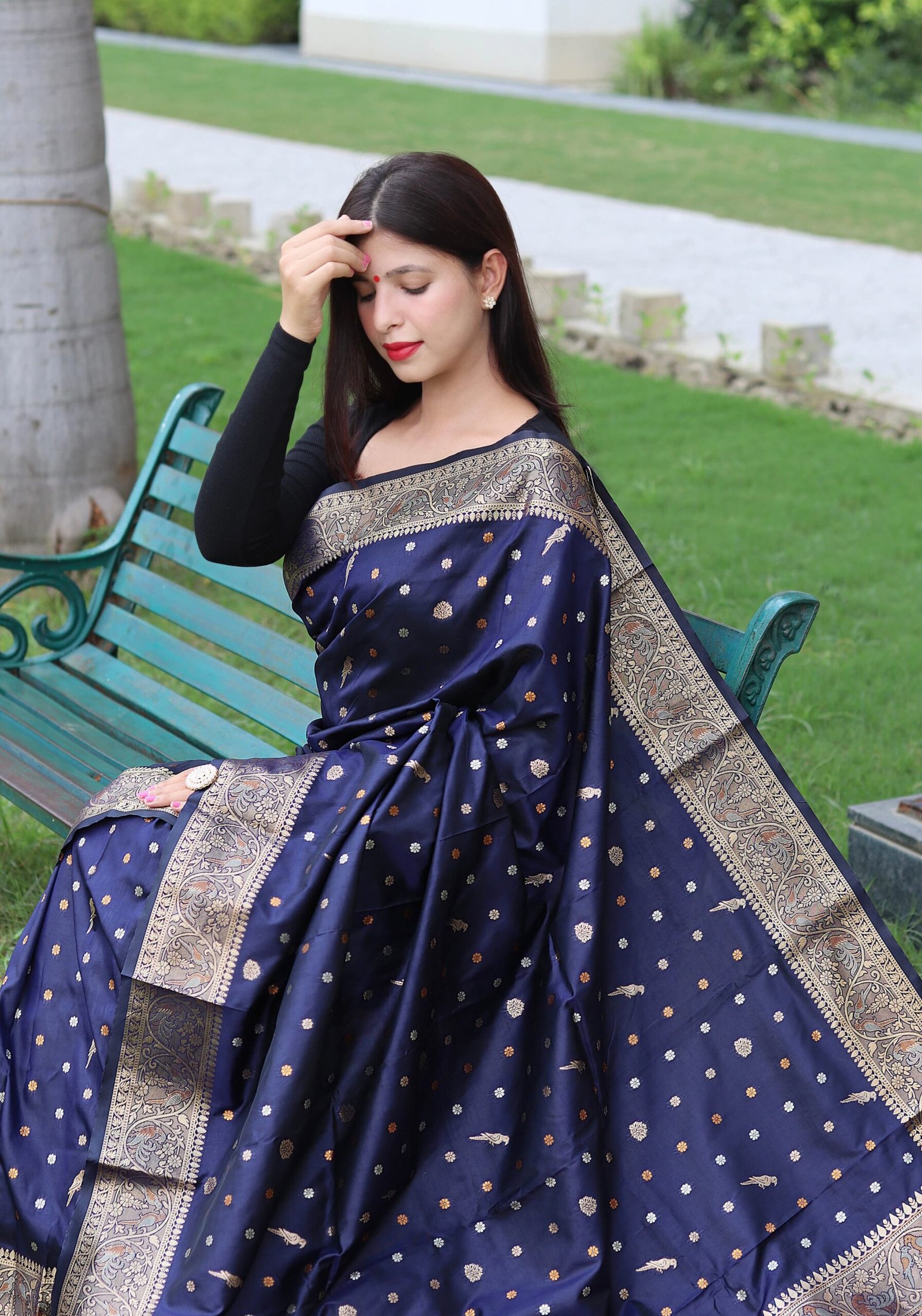 Navy Blue Color Elegant Silk Saree